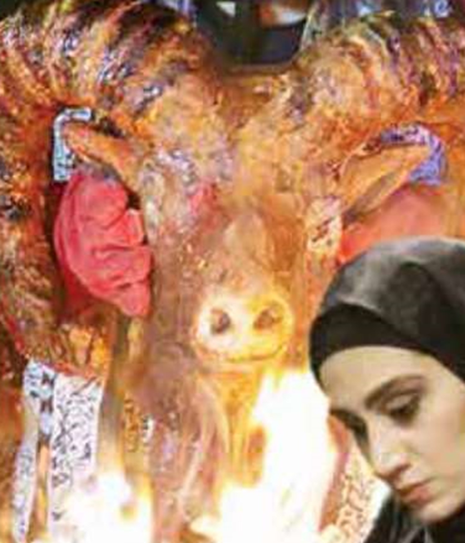 فرزاد حسنی ماندنی شد 